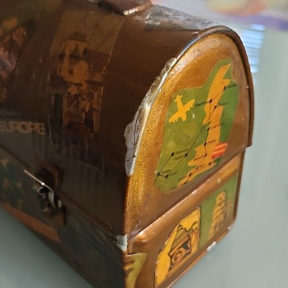 Vintage Avant Garde Pail Handbag - Picture 9 of 11